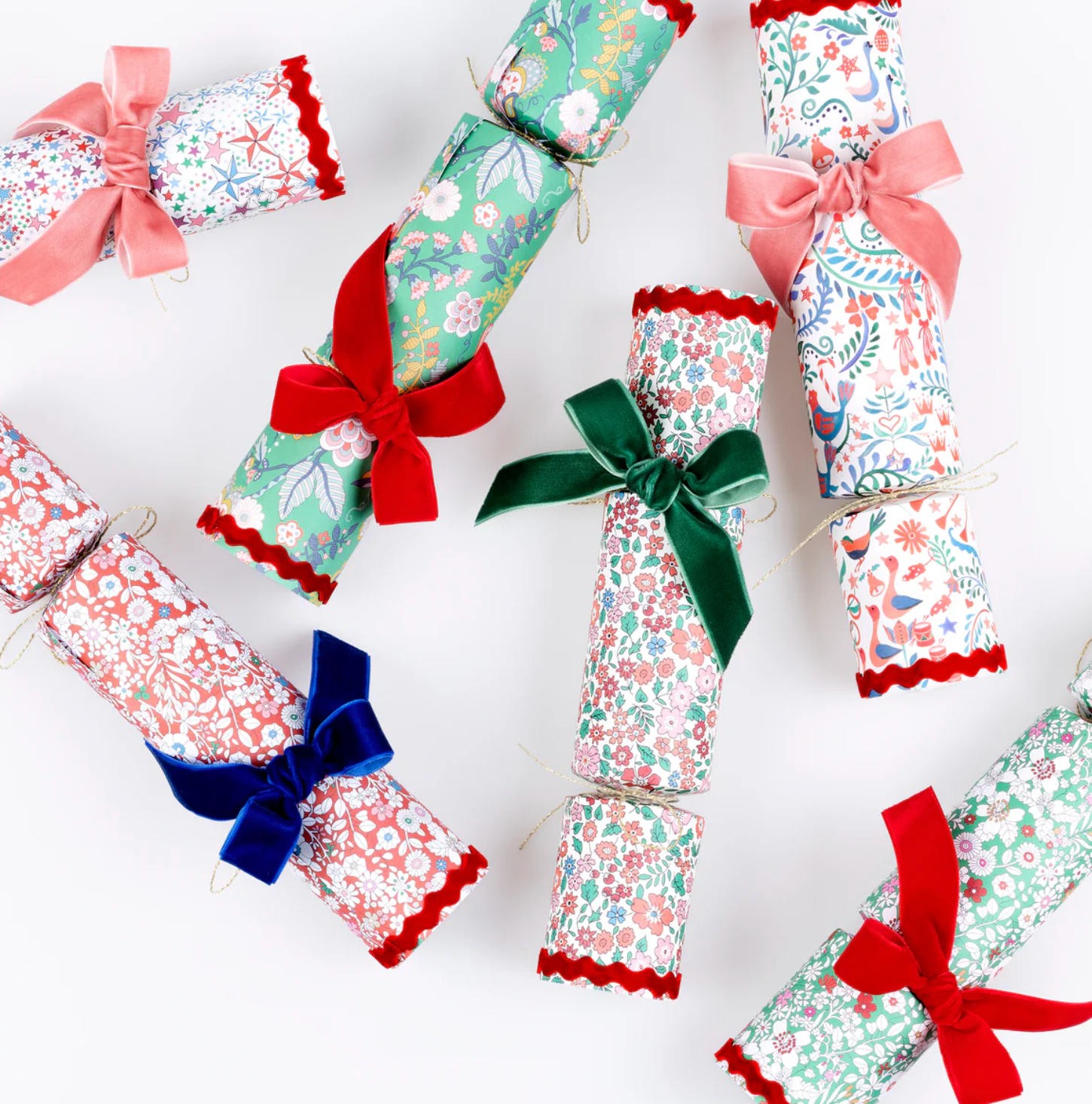 Meri Meri x Liberty Velvet Bow Crackers Set