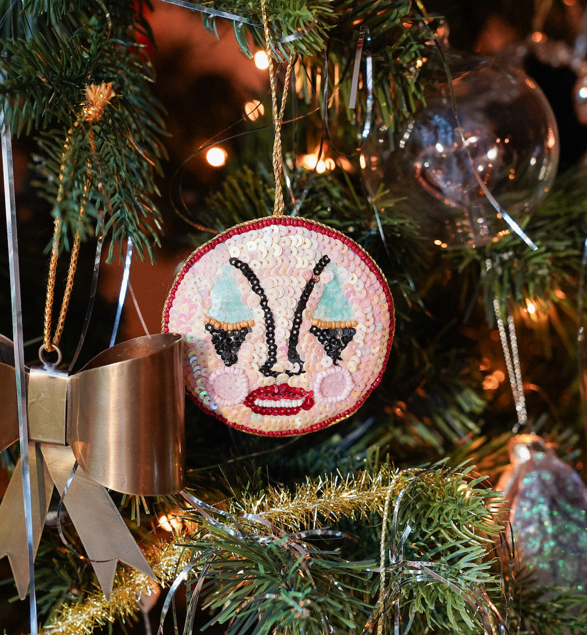 Ribbon Ornament