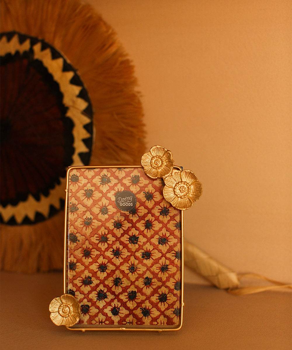 Poppy Frame