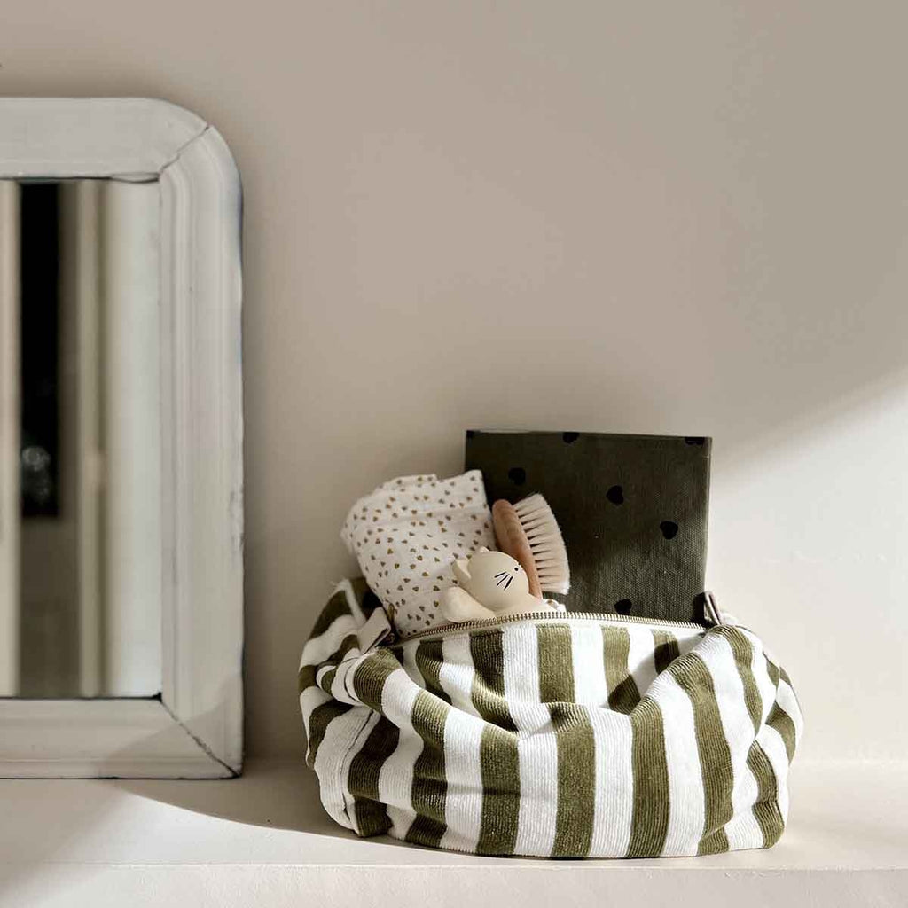 Kaki Stripes Wash Bag
