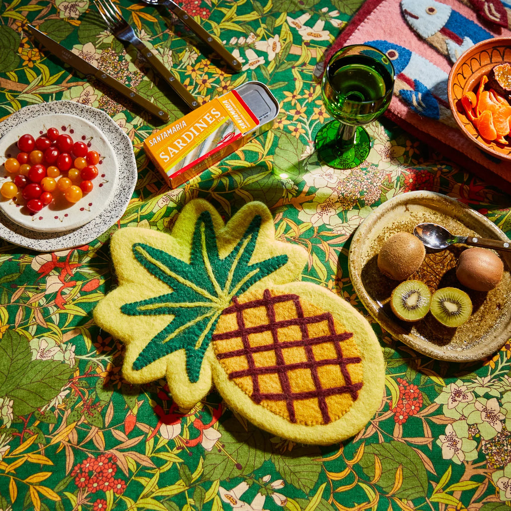 Pineapple Serving Mat